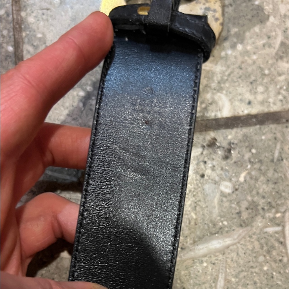 Gucci Marmot Black Leather Belt - Picture 3 of 14